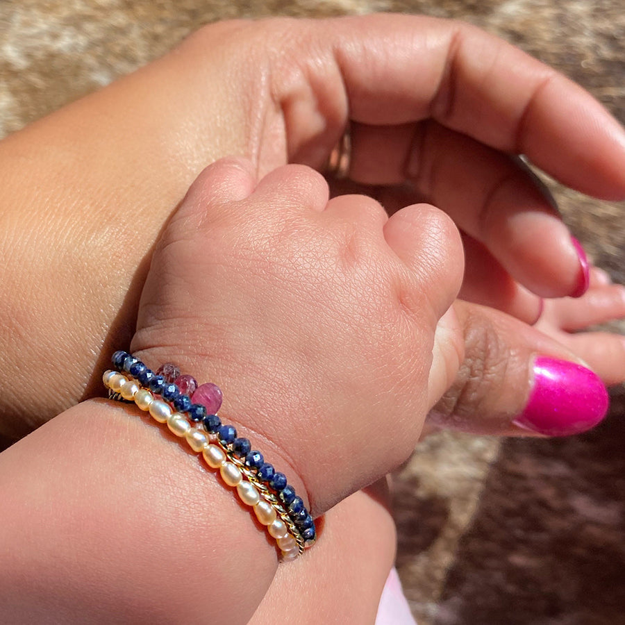 Baby Bracelet: Peach Natural Pearls